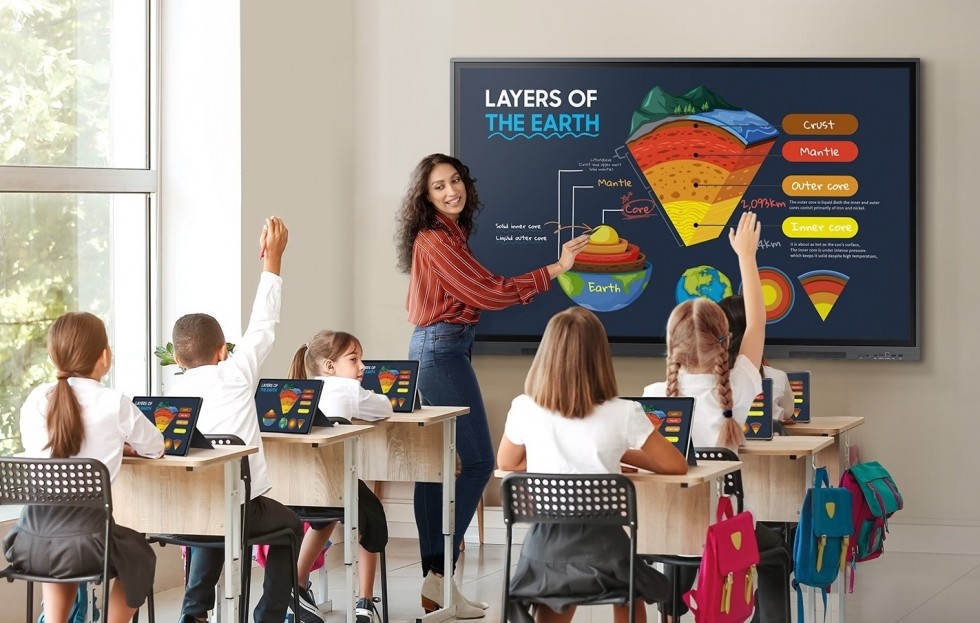 Màn Hình Tương Tác Dạy Học 85 Inch